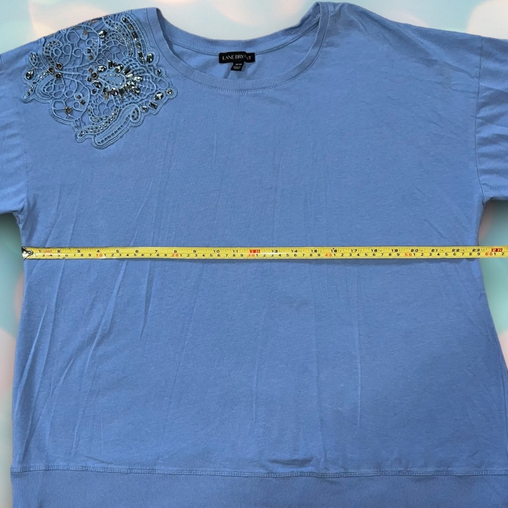Lane Bryant Women’s Blue Half Sleeve Beaded Shoulder Blouse Top Size 18/20 - Picture 3 of 5